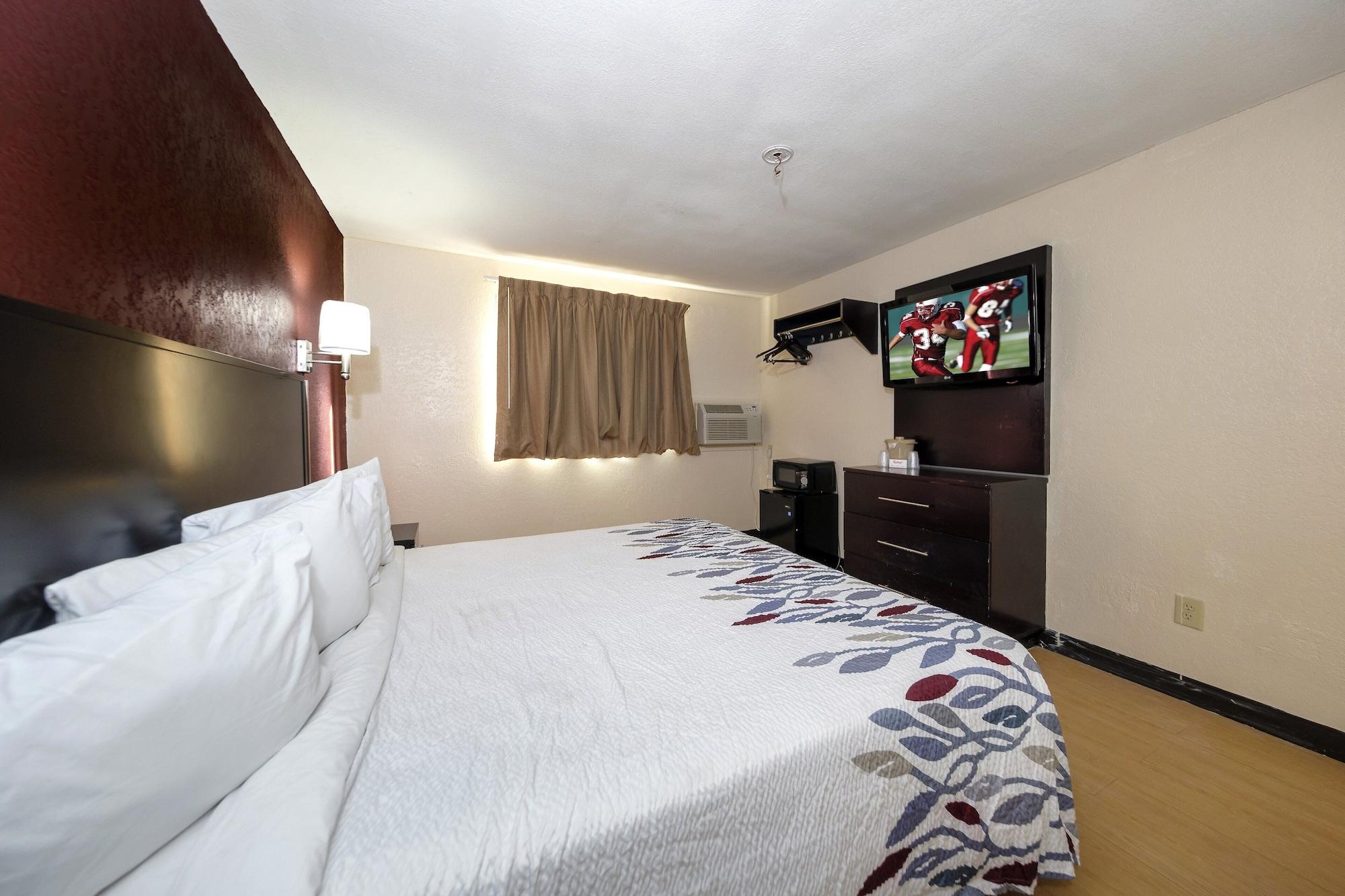 Red Roof Inn Jacksonville - Cruise Port Екстер'єр фото