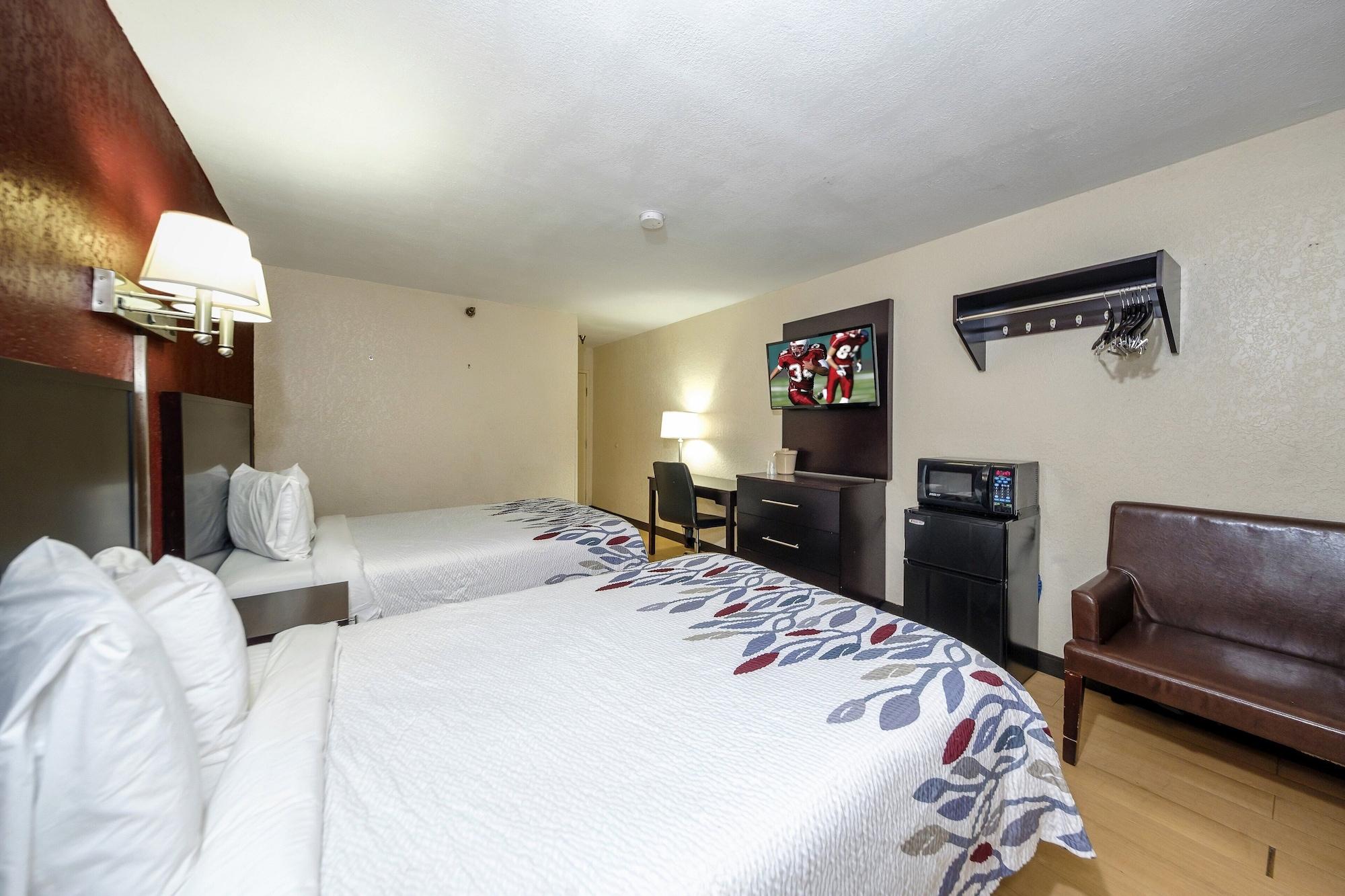 Red Roof Inn Jacksonville - Cruise Port Екстер'єр фото