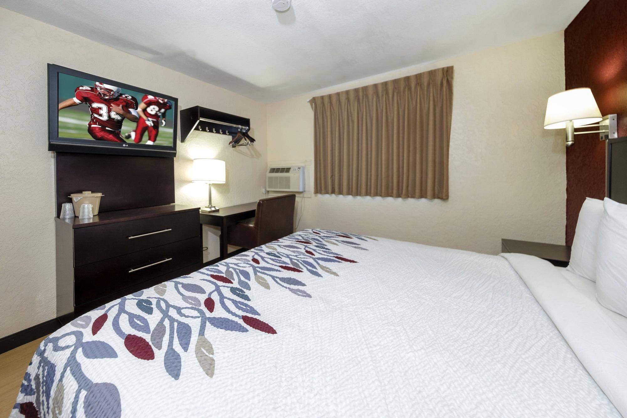 Red Roof Inn Jacksonville - Cruise Port Екстер'єр фото