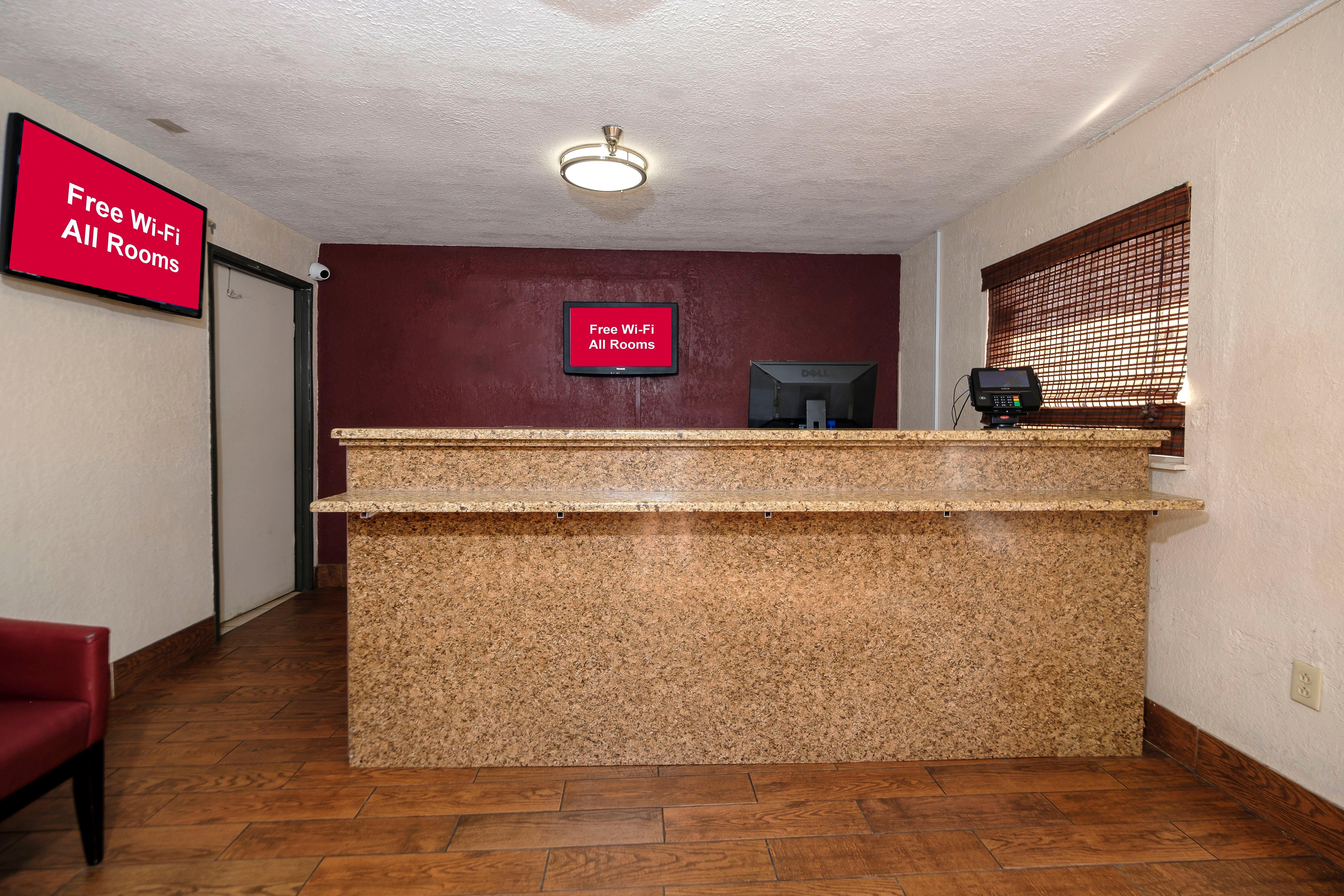 Red Roof Inn Jacksonville - Cruise Port Екстер'єр фото